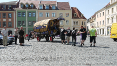 p1270282-loeber-bierwagenziehen-2013_02